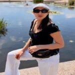 लंदन की सैर पर Sara Ali Khan, दादी और मां के साथ दिखा मस्ती भरा अंदाज