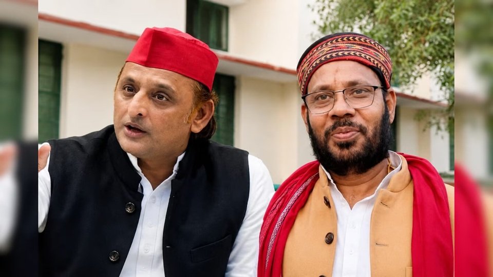 UP: ब्राह्मणों का सम्मान या उनका अपमान? मनोज पांडेय ने अखिलेश यादव से पूछा सवाल