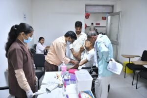 SRMS मेडिकल कॉलेज में 24वीं वर्षगांठ पर शुरू हुआ चार दिवसीय युवा स्वास्थ्य मेला