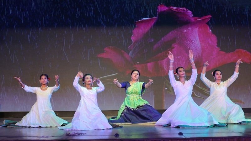 रिद्धिमा में गूंजी बारिश की बूंदों के साथ कथक की धुन, “द मानसून” में अद्भुत प्रदर्शन