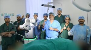 SRMS गुडलाइफ हॉस्पिटल की उपलब्धि, किया पहला फुली ऑटोमेटेड रोबोटिक नी ट्रांसप्लांट
