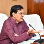UP: बारिश से पहले सभी पंपिंग स्टेशन, सीवर एवं नाला सफाई की तैयारियां पूरी करें