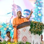 UP: सीएम बोले- गुंडा व माफियाराज चाहने वालों को जिन्ना पसंद, हमें गन्ना पसंद