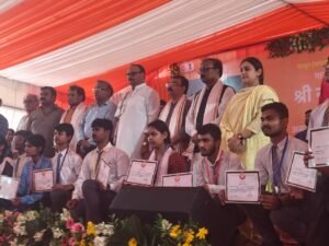 Aparna Yadav: आधुनिक एवं सुरक्षित हो रही भारतीय रेलवे