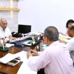 UP: धर्मपाल सिंह की दो टूक, कहा- बाढ़ संभावित क्षेत्रों में भूसे-चारे का प्रबंध सुनिश्चित करें