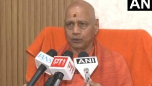Ayodhya: चंपत राय और अनिल मिश्रा का इस्तीफा मंजूर