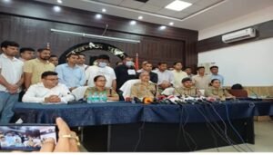Lucknow: अंतरराष्ट्रीय साइबर फ्रॉड कॉल सेंटर का पर्दाफाश, 119 साइबर अभियुक्त गिरफ्तार